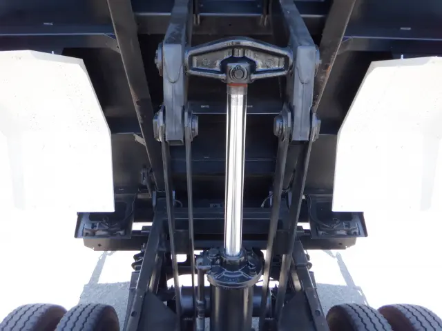 日野 レンジャー 2KG-FC2ABA(2WD)の写真20