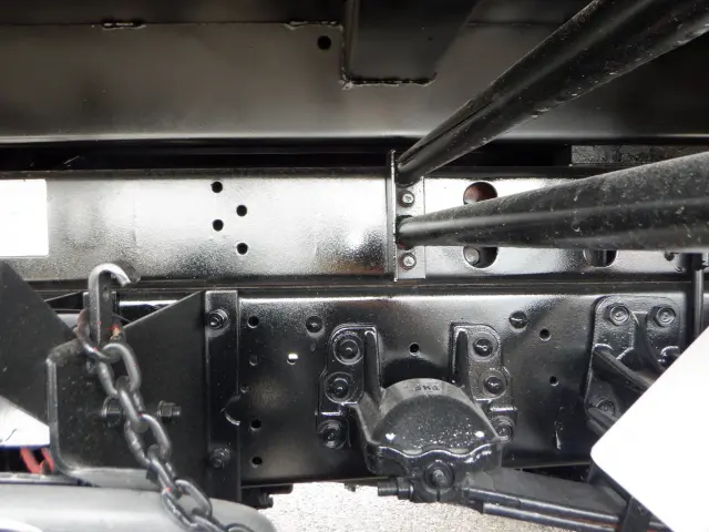 いすゞ フォワード TKG-FRR90S1(2WD)の写真23