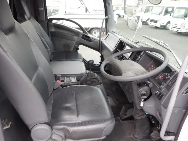 いすゞ フォワード TKG-FRR90S1(2WD)の写真38