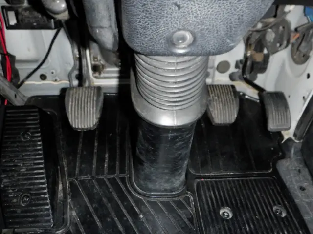 日野 レンジャー BDG-FC6JCWA(2WD)の写真42