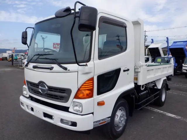 日野 レンジャー TKG-FC9JCAP(2WD)の写真1