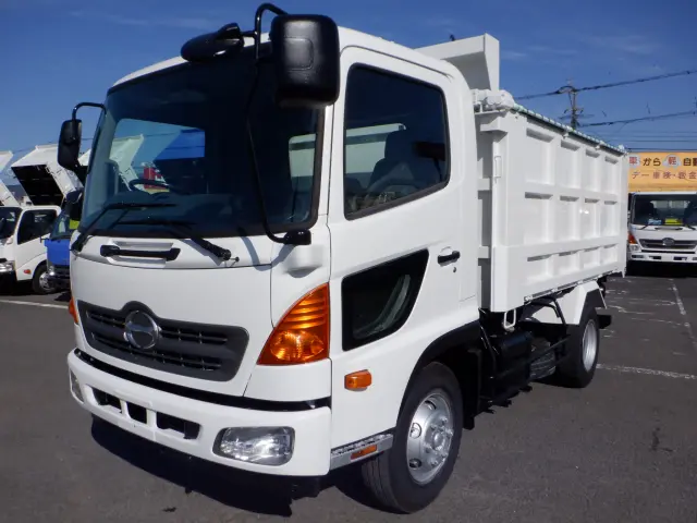 日野 レンジャー TKG-FC9JCAP(2WD)の写真1