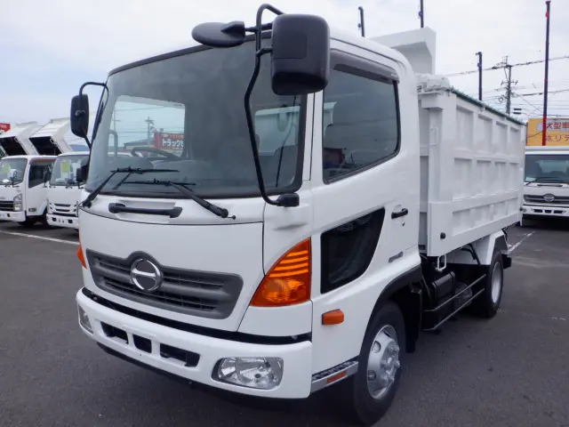 日野 レンジャー TKG-FC9JCAA(2WD)の写真1