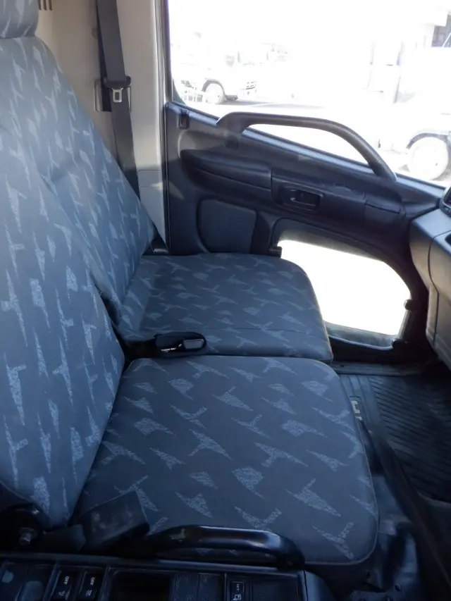 日野 レンジャー TKG-FC9JCAP(2WD)の写真40