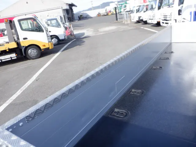 マツダ タイタン BKG-LKR85AR(2WD)の写真11