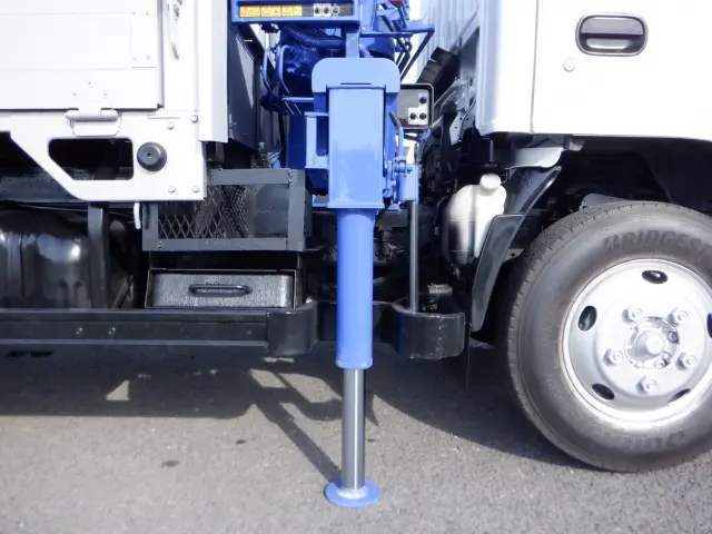 マツダ タイタン BKG-LKR85AR(2WD)の写真15