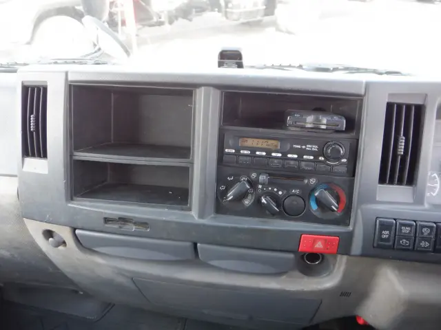 マツダ タイタン BKG-LKR85AR(2WD)の写真43