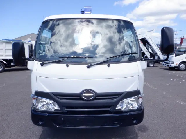 日野 デュトロ TPG-XZU650M(2WD)の写真4