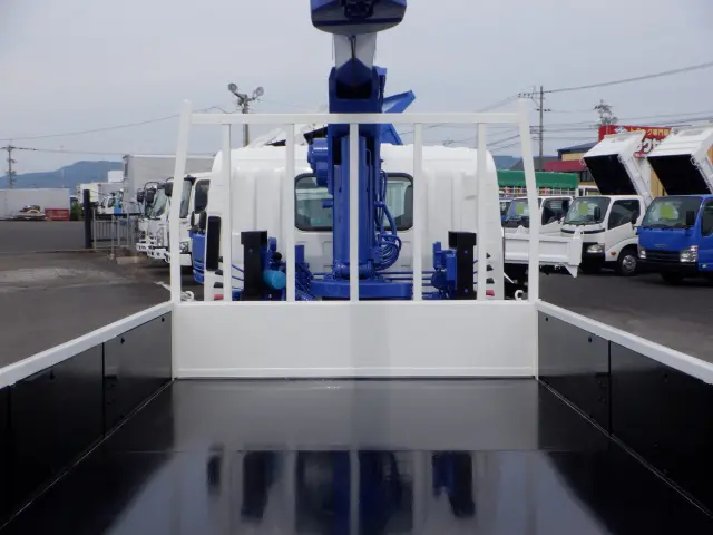 いすゞ エルフ TKG-NMR85AR(2WD)の写真7