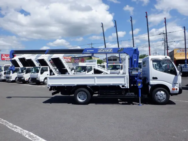 日野 デュトロ TPG-XZU650M(2WD)の写真13