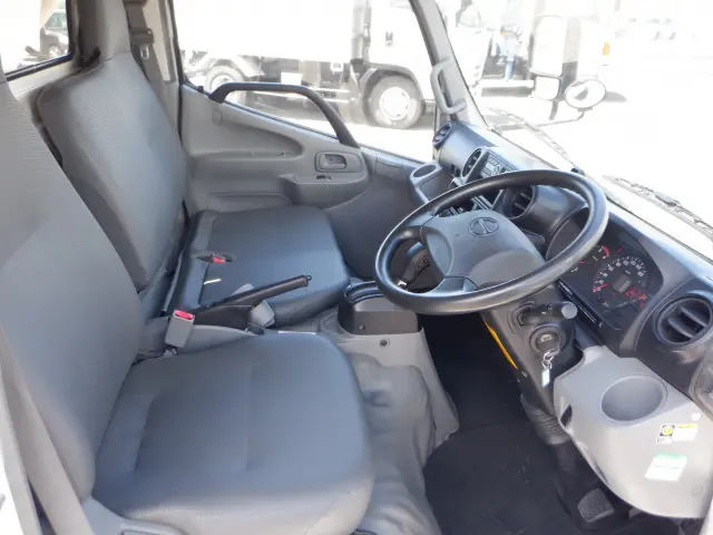 日野 デュトロ TPG-XZU650M(2WD)の写真37