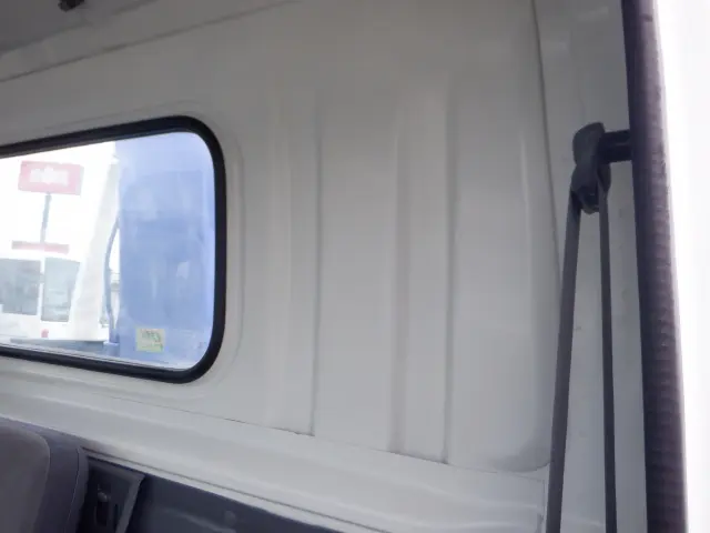 いすゞ エルフ TKG-NMR85AR(2WD)の写真43