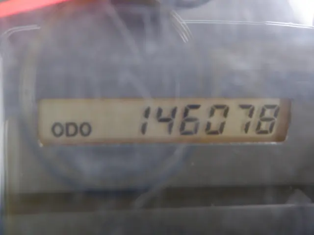 いすゞ エルフ TKG-NMR85AR(2WD)の写真49