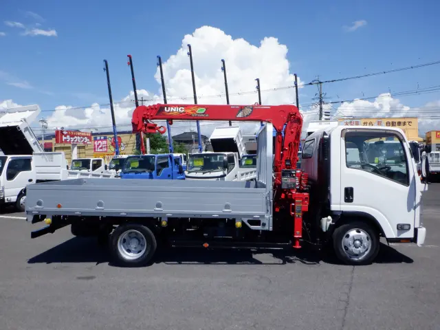 いすゞ エルフ TRG-NPR85AR(2WD)の写真12