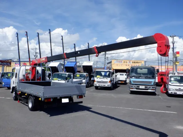 いすゞ エルフ TRG-NPR85AR(2WD)の写真13