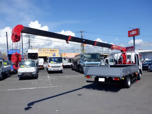 いすゞ エルフ TRG-NPR85AR(2WD)の写真14