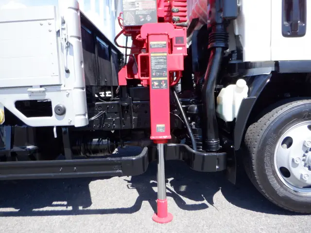 いすゞ エルフ TRG-NPR85AR(2WD)の写真17