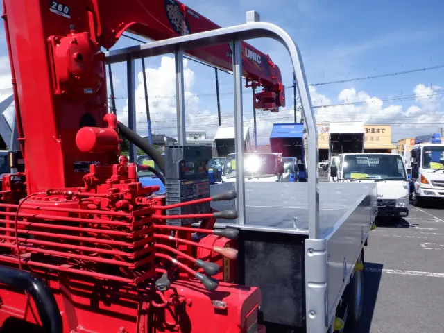 いすゞ エルフ TRG-NPR85AR(2WD)の写真20