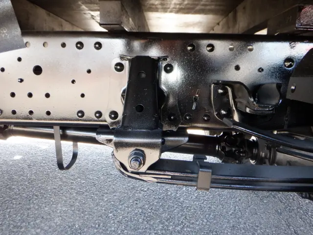 いすゞ エルフ TRG-NPR85AR(2WD)の写真23