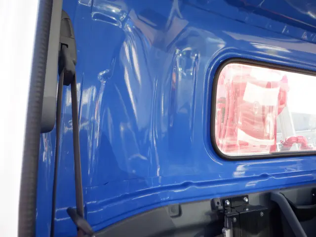 いすゞ エルフ TRG-NPR85AR(2WD)の写真37