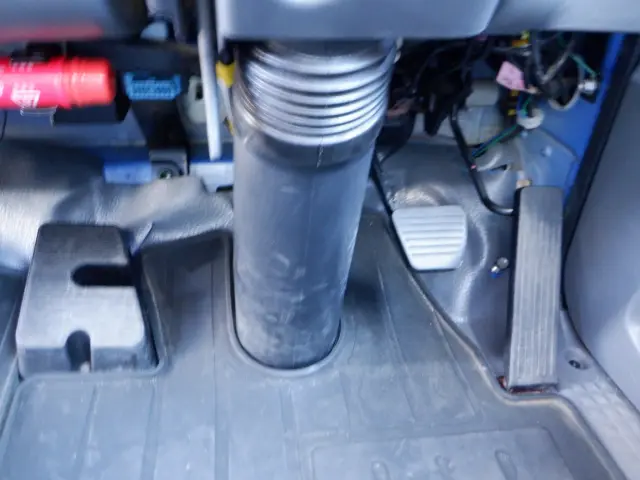 いすゞ エルフ TRG-NPR85AR(2WD)の写真42