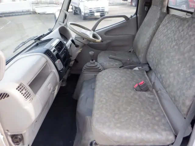 日野 デュトロ BKG-XZU344M(2WD)の写真37