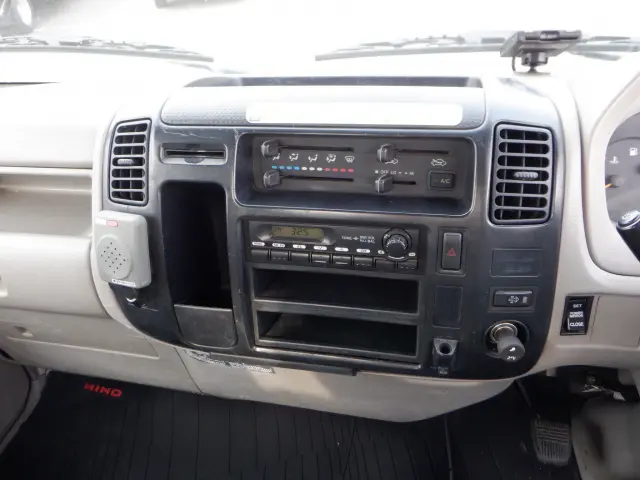 日野 デュトロ BKG-XZU344M(2WD)の写真42