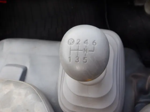 日野 デュトロ BKG-XZU344M(2WD)の写真43