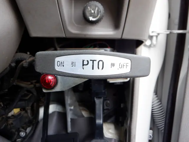 日野 デュトロ BKG-XZU344M(2WD)の写真44