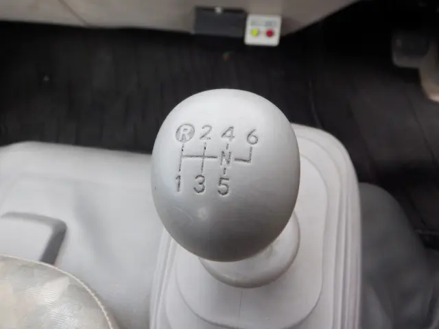 日野 デュトロ BKG-XZU344M(2WD)の写真46