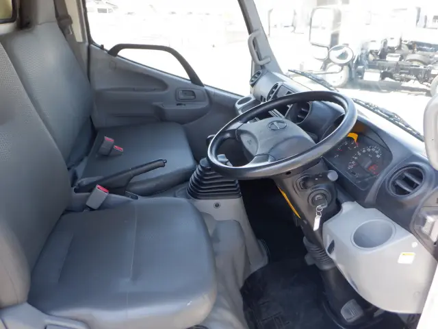 日野 デュトロ TKG-XZU650M(2WD)の写真37