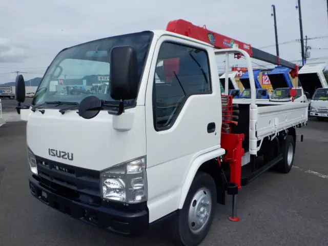 いすゞ エルフ BDG-NKR85R(2WD)の写真1