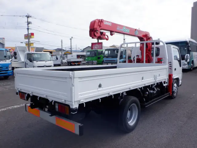 いすゞ エルフ BDG-NKR85R(2WD)の写真2