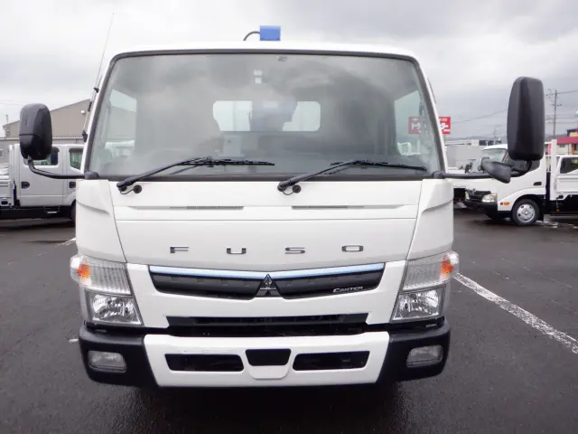 三菱 キャンター 2PG-FEB80(2WD)の写真4