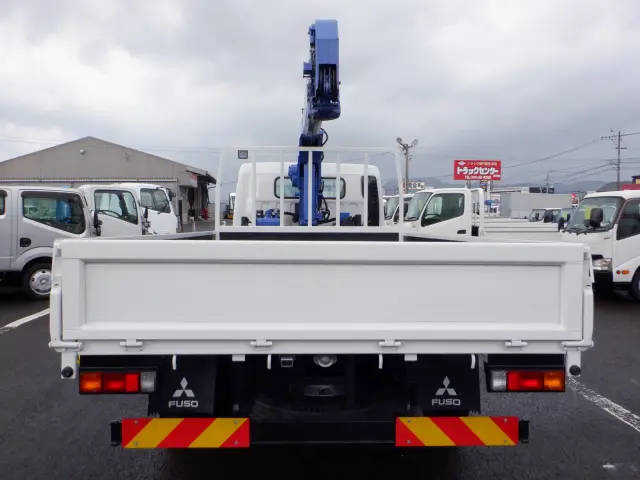 三菱 キャンター 2PG-FEB80(2WD)の写真11