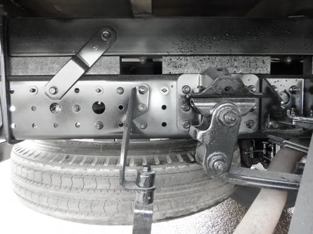 三菱 キャンター 2PG-FEB80(2WD)の写真23