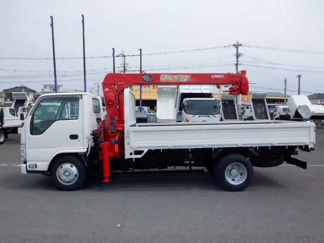 いすゞ エルフ TKG-NKR85R(2WD)の写真12