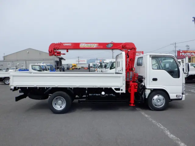 いすゞ エルフ TKG-NKR85R(2WD)の写真13