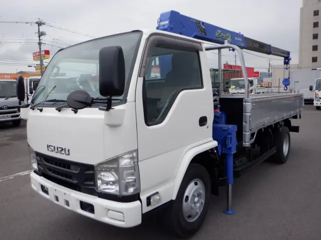 いすゞ エルフ TPG-NKR85R(2WD)の写真1