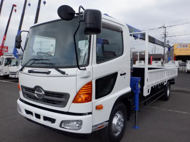 日野 レンジャー TKG-FC9JKAP(2WD)の写真1
