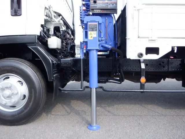 いすゞ フォワード TKG-FRR90S1(2WD)の写真14