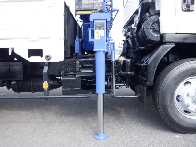 いすゞ フォワード TKG-FRR90S1(2WD)の写真15