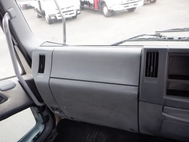 いすゞ フォワード TKG-FRR90S1(2WD)の写真42