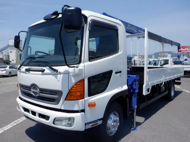 日野 レンジャー TKG-FC9JKAP(2WD)の写真1