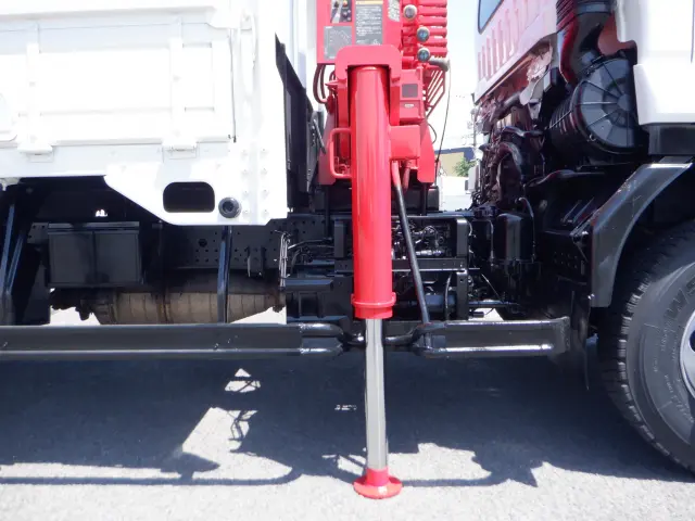 いすゞ フォワード TKG-FRR90S1(2WD)の写真16