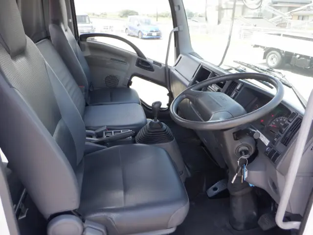 いすゞ フォワード TKG-FRR90S1(2WD)の写真39