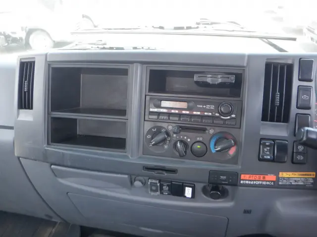 いすゞ フォワード TKG-FRR90S1(2WD)の写真45