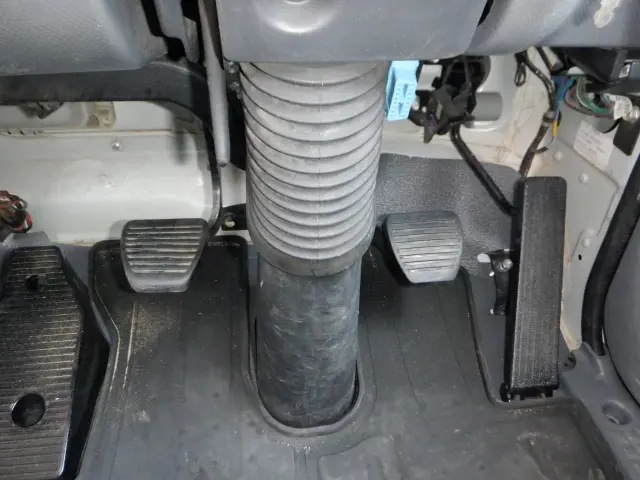 いすゞ フォワード TKG-FRR90S1(2WD)の写真47