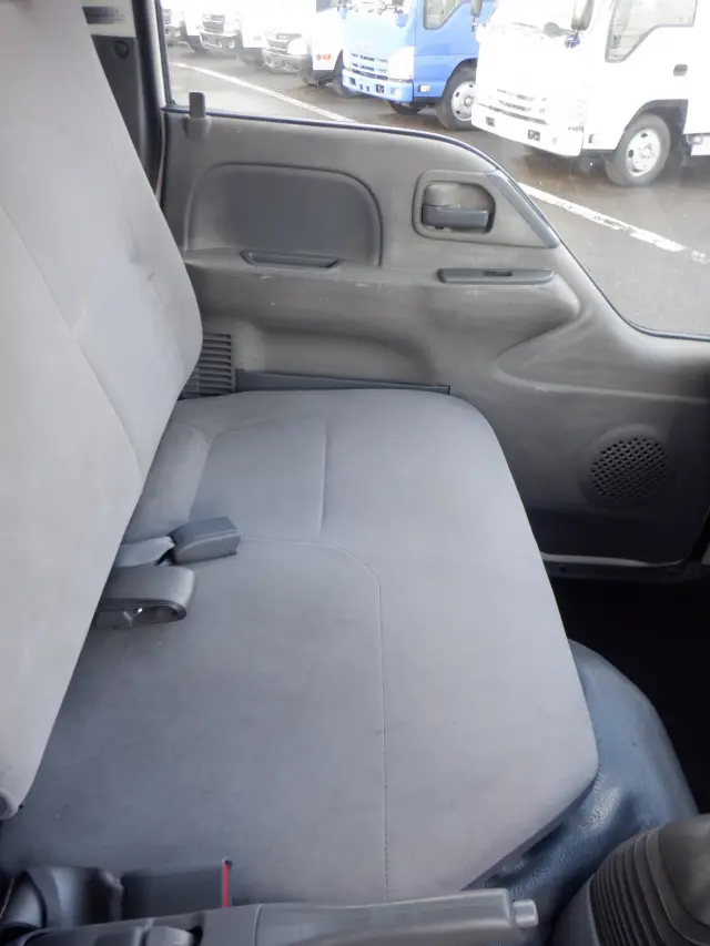 マツダ タイタン TKG-LHR85A(2WD)の写真32