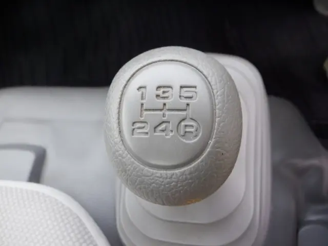 トヨタ トヨエース ABF-TRY220(2WD)の写真35